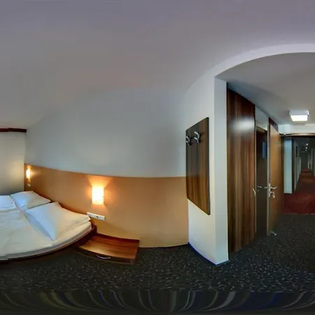 Domacija Vodnik & Hotel Cerklje na Gorenjskem