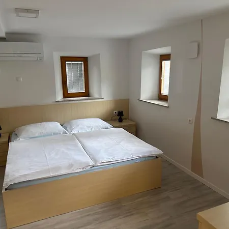 Domacija Vodnik & Cerklje na Gorenjskem