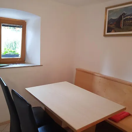 Domacija Vodnik & 3* Cerklje na Gorenjskem