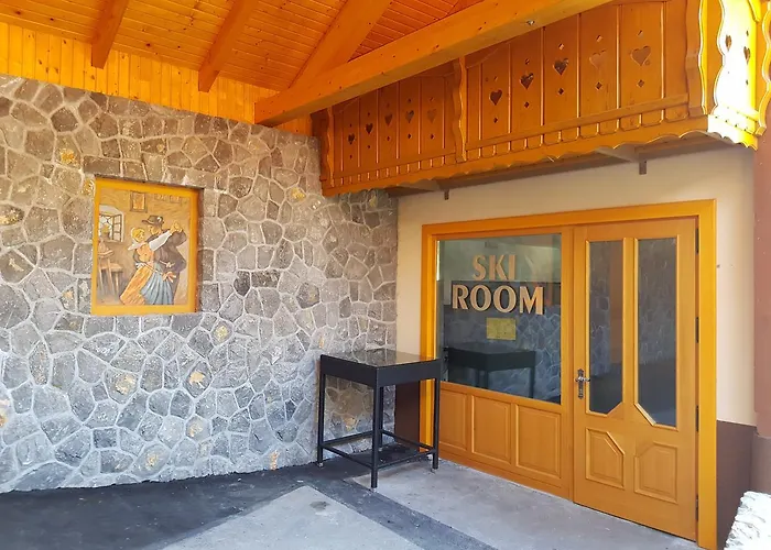 Domacija Vodnik & Hotel Cerklje na Gorenjskem